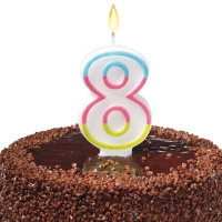 Svíčka ve tvaru 8